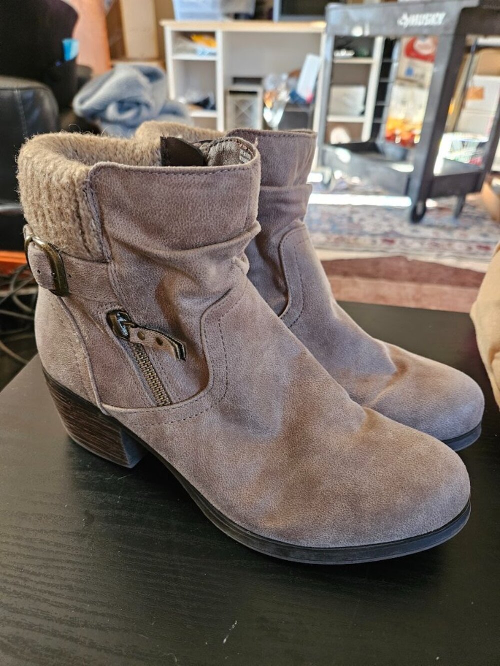 Women's Soft Suede Stone Mountain Light Brown Suede Leather Boots - Size 8.5
